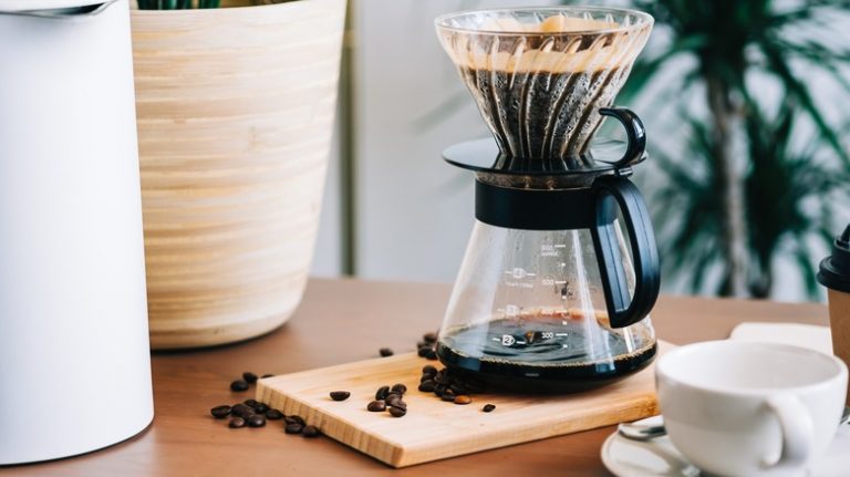 Заваривание кофе методом пролива (Pour-Over)